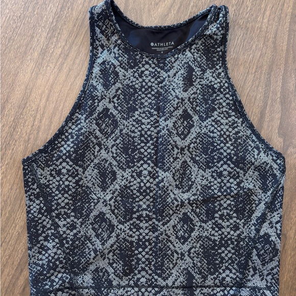 Athleta python print crop tank - Picture 2 of 5